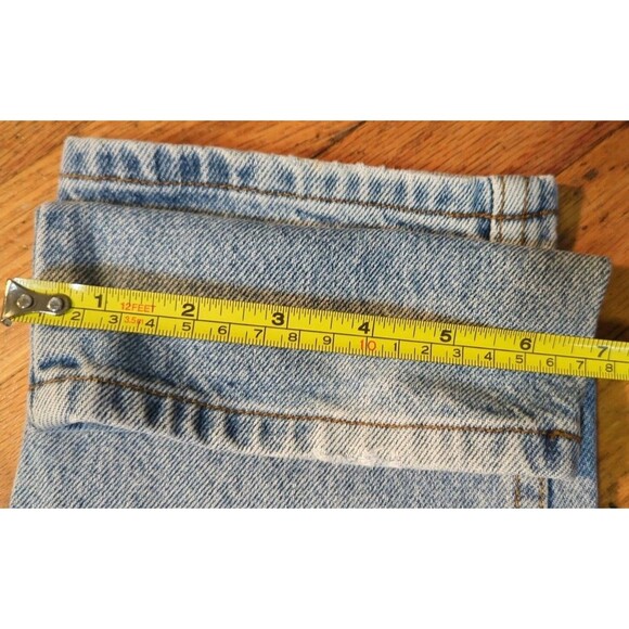 Vintage Levis Jeans Womens 13 Blue Denim Tapered Mom White Label USA 70s 80s EUC - Picture 3 of 10